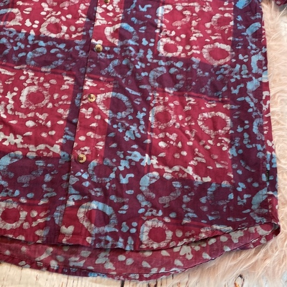 NWT ROLLA’S Men’s Bon Batik Geometric Button Down Shirt sz M - Picture 9 of 11